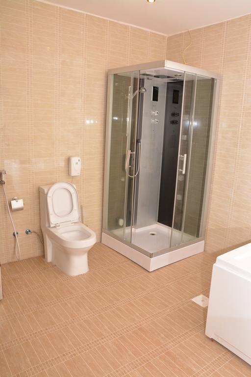 Nadinah Janadriyah Suites 13 מראה חיצוני תמונה