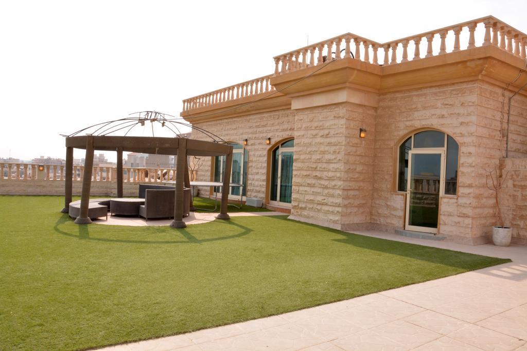 Nadinah Janadriyah Suites 13 מראה חיצוני תמונה